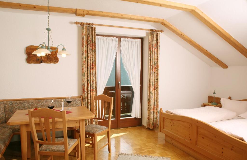 Gaestehaus Ortner Liesing Habitación foto